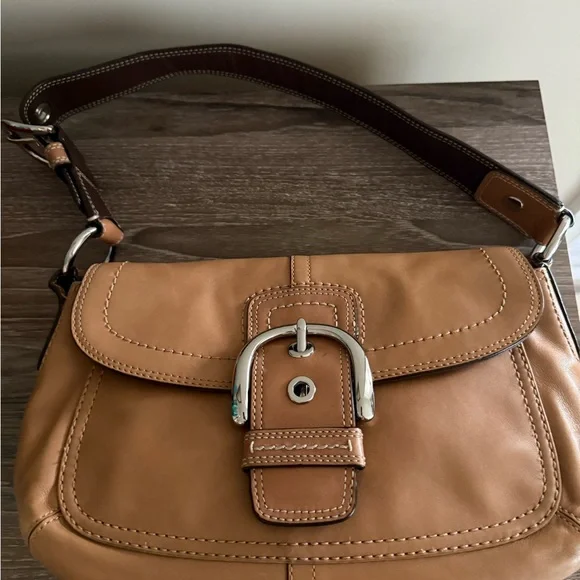 Coach Brown Leather Shoulder Bag with Silver Buckle - Picture 3 of 6